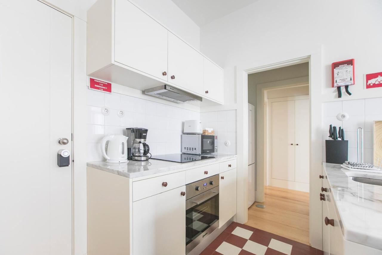 Apartment Flores Plaza By Lovelystay *